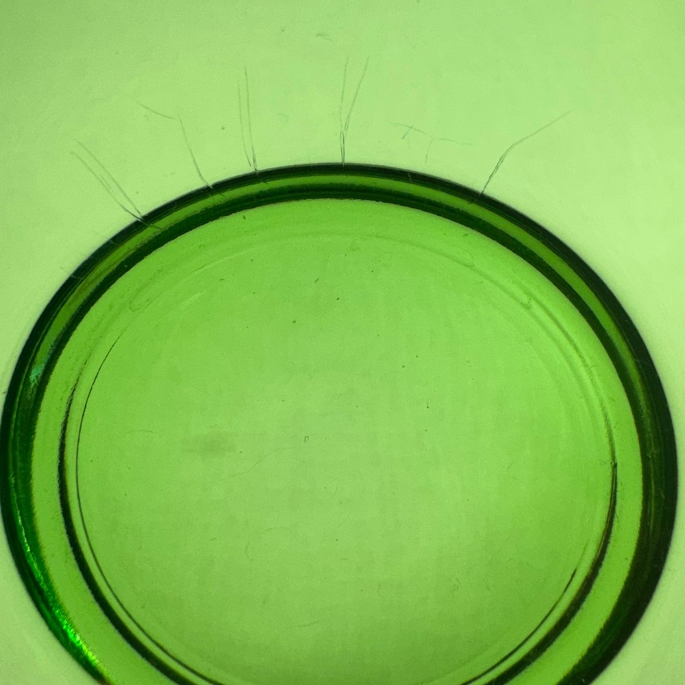 Vintage MCM Emerald Green Art Glass Small Tri-Corner Pinched Rim Bowl 5.25" - Picture 5 of 7